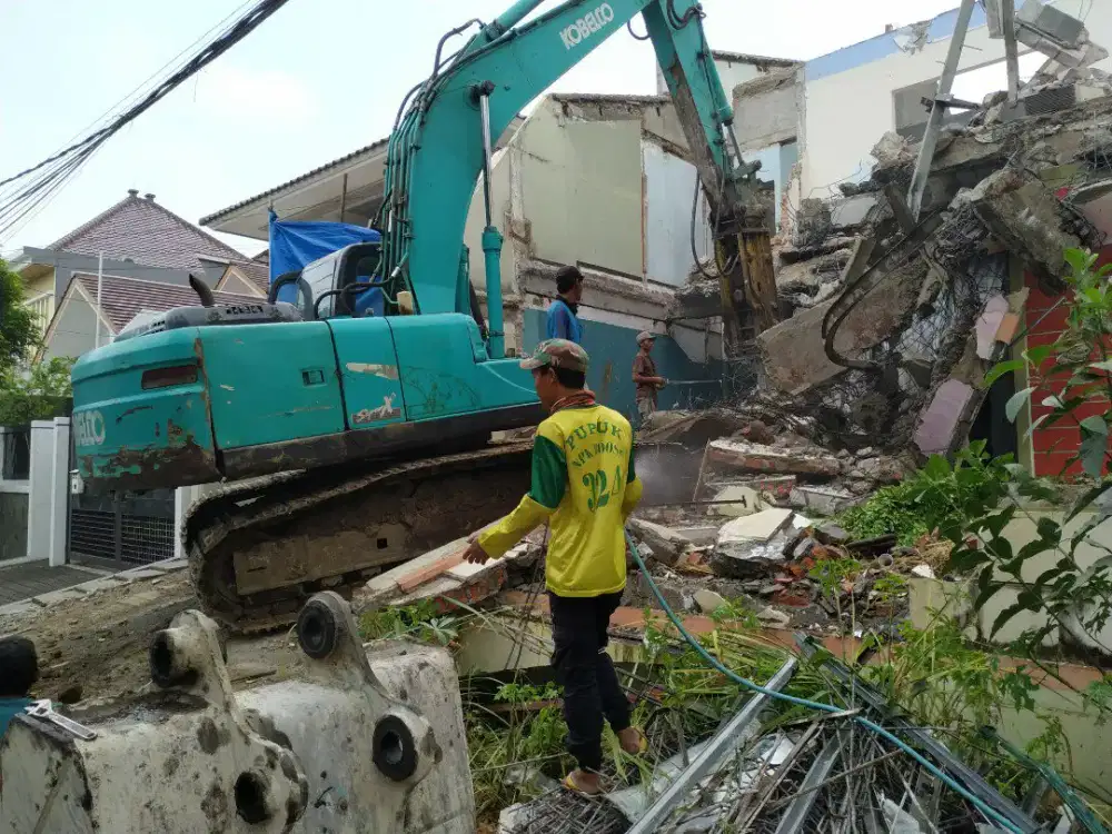 Jasa bongkar rumah gedung hotel dll