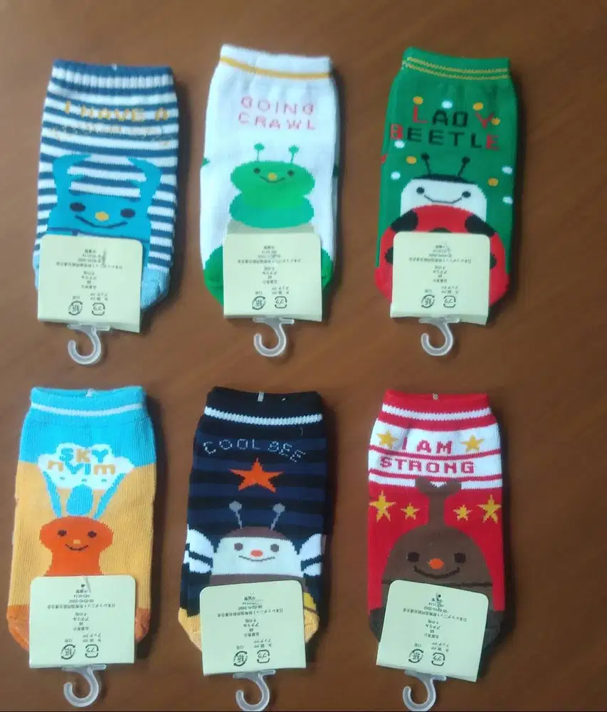 Kaos kaki anak anak Import