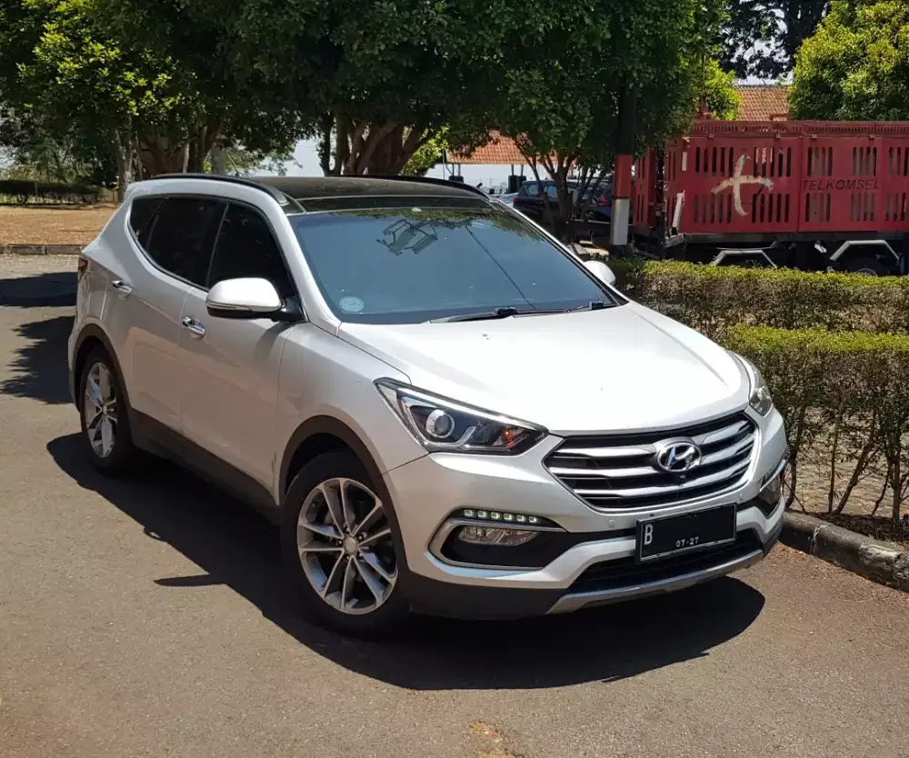 Hyundai Santa Fe 2017 Diesel 2.2 VGT CRDi Limited - Mobil Bekas - 906509229