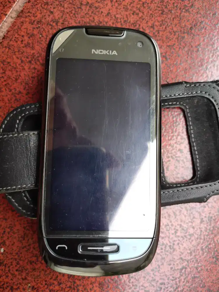 Dijual Nokia C7 Minus Mati. Tutup Belakang Mangap