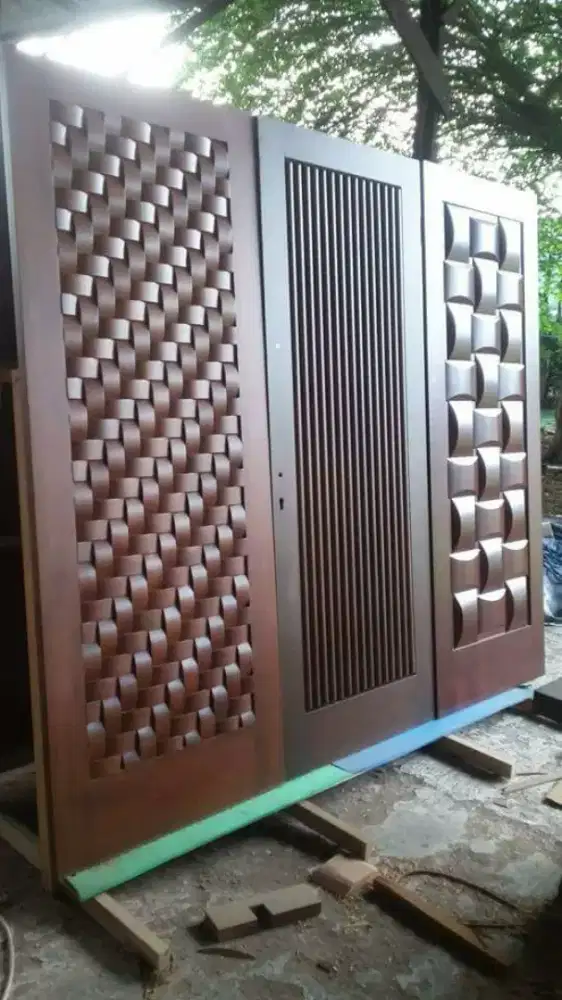 Pintu motif terbaru tebaru