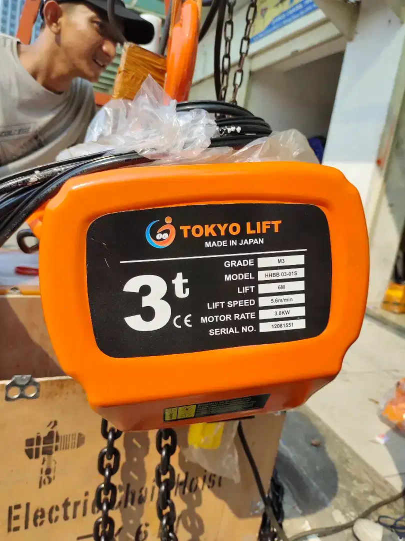 Electric Chain Hoist 3 Ton x 6 Meter Tokyo lift Japan