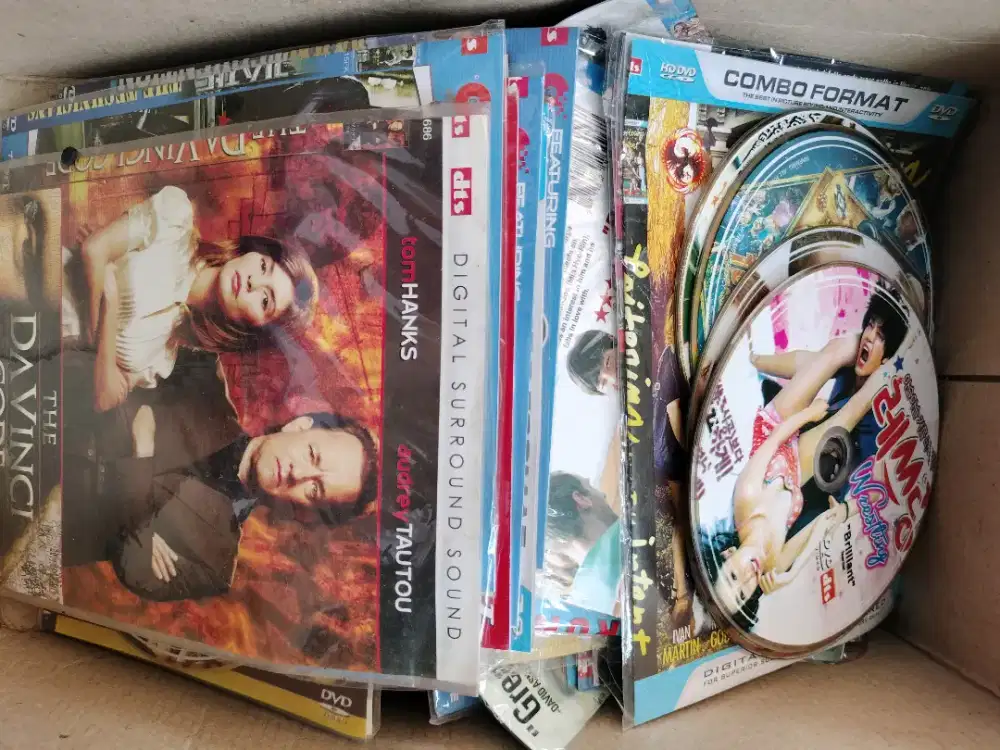 jual DVD ada 60 keping