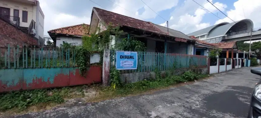 DIJUAL MURAH TANAH + RUMAH PUSAT KOTA DEMANG LEBAR DAUN PALEMBANG