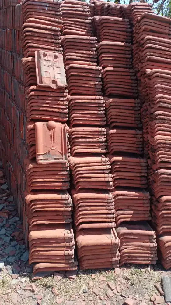 Jual segala macam genteng beton karang pilang wisma beton dll