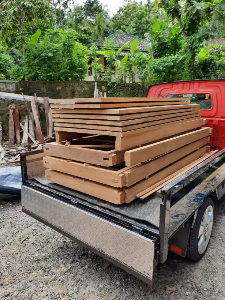 Kusen kayu jati mulus