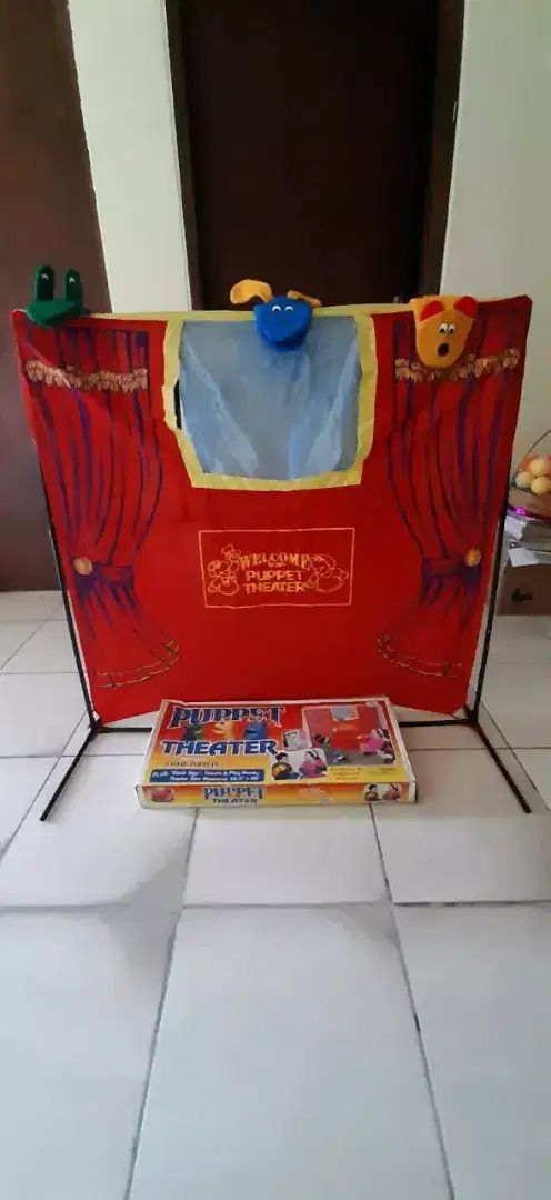 Di jual puppet theater