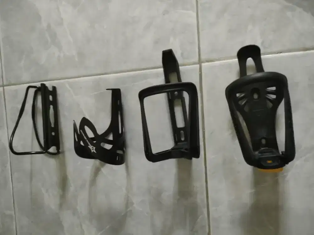 Dijual tempat botol air minum