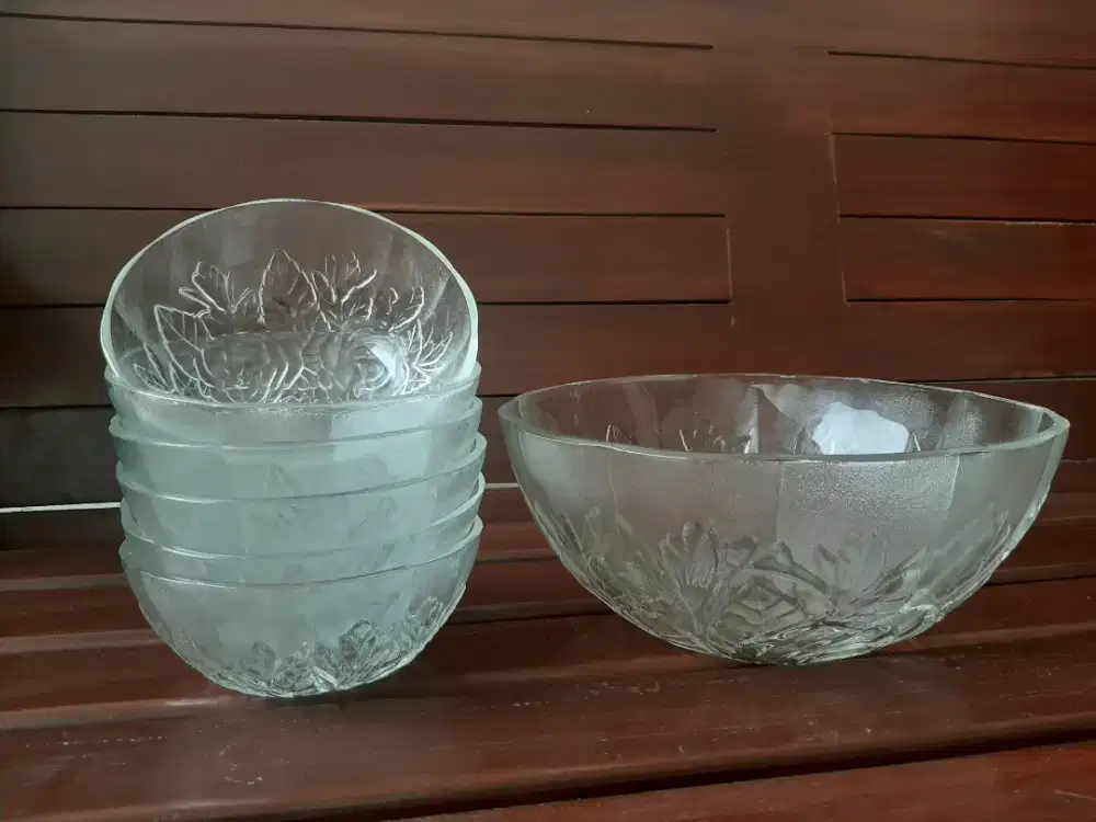 Mangkok besar dan kecil