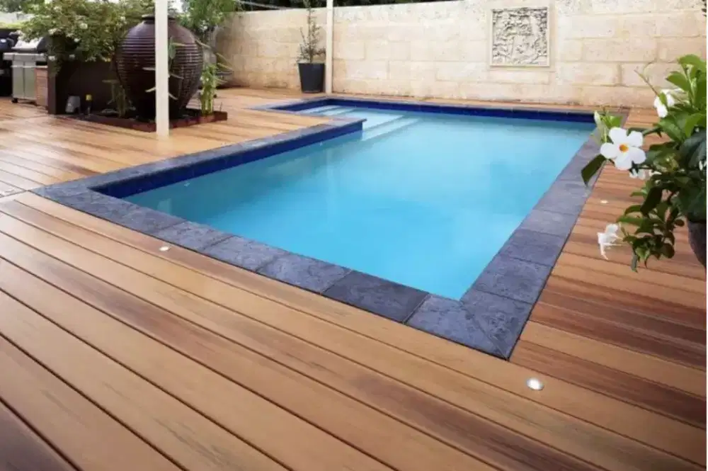 Wooden deck swimming pool / decking kayu kolam renang