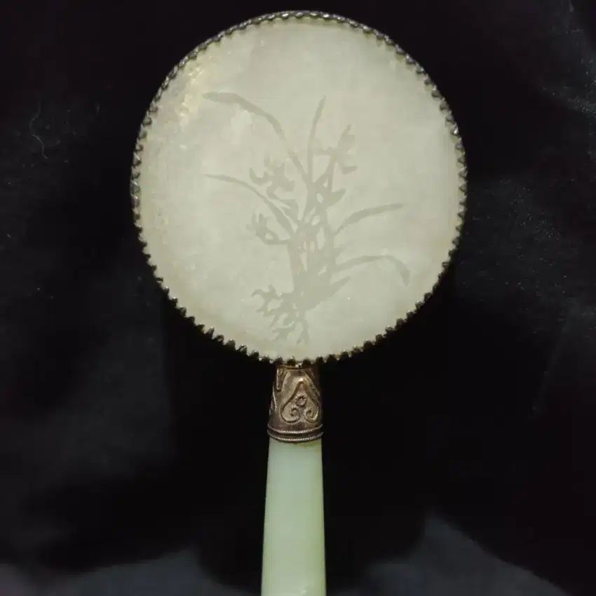 Cermin antik / China Jade hand mirror