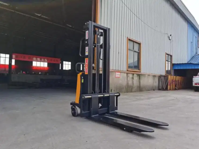 Semi Electric Hand Stacker
