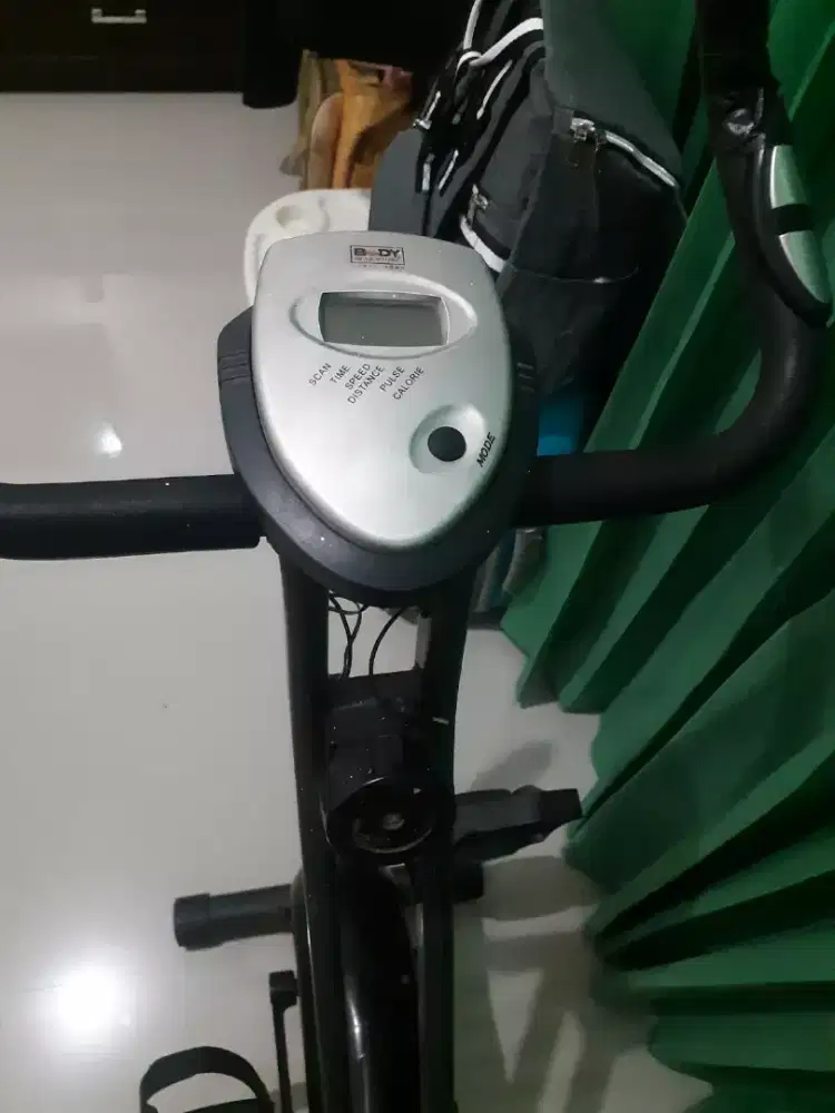 Sepeda fitness olahraga