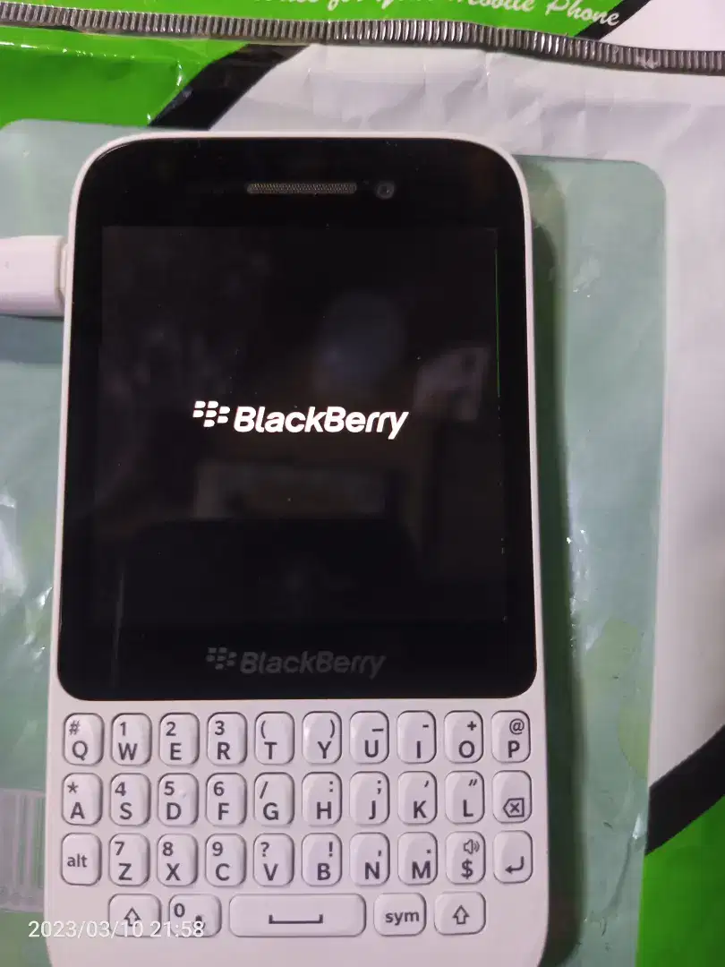 BlackBerry Q5 Touchscreen Qwerty