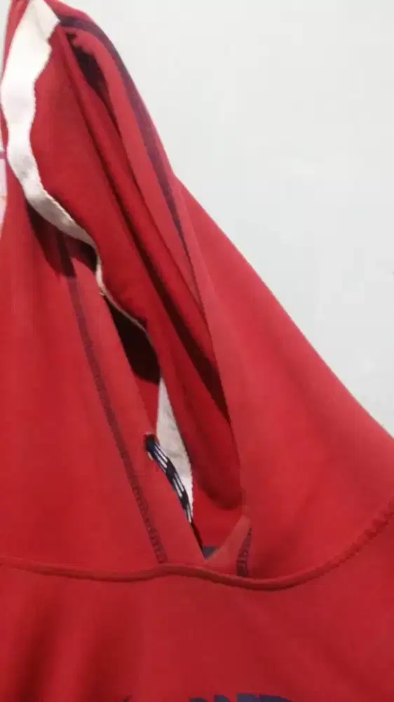 Jaket merah motogp uniqlo wallpaper blackpink