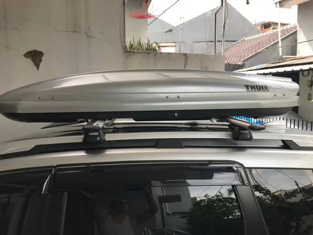 Thule roof box discount olx