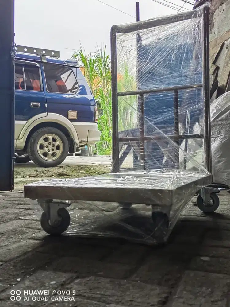 Trolley Stainless Serbaguna