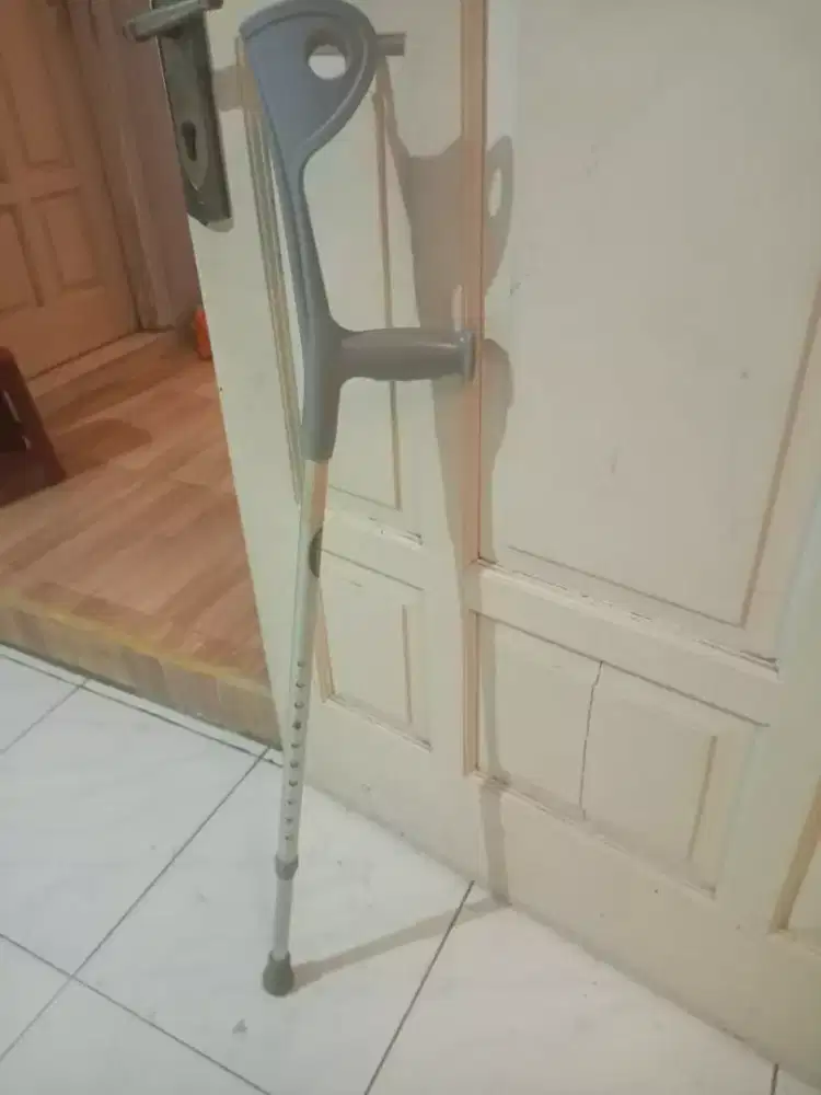 Tongkat jalan merek soleil