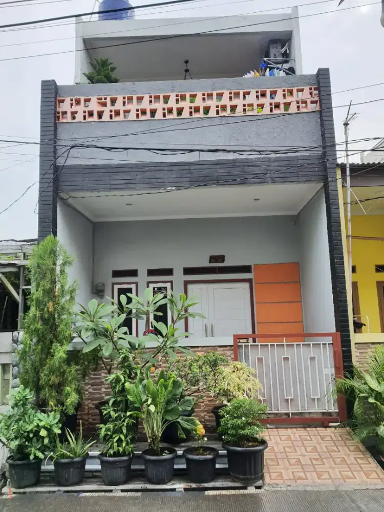 RUMAH DIJUAL WARAKAS TANJUNG PRIOK