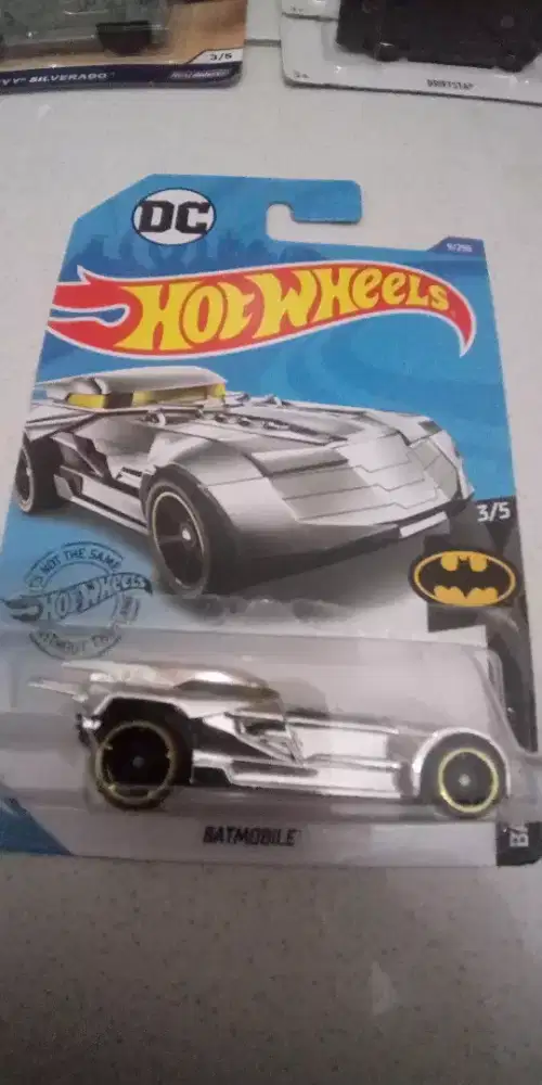 Hot wheels original Die Cast * BATMOBILE koleksi sangat langka - baru