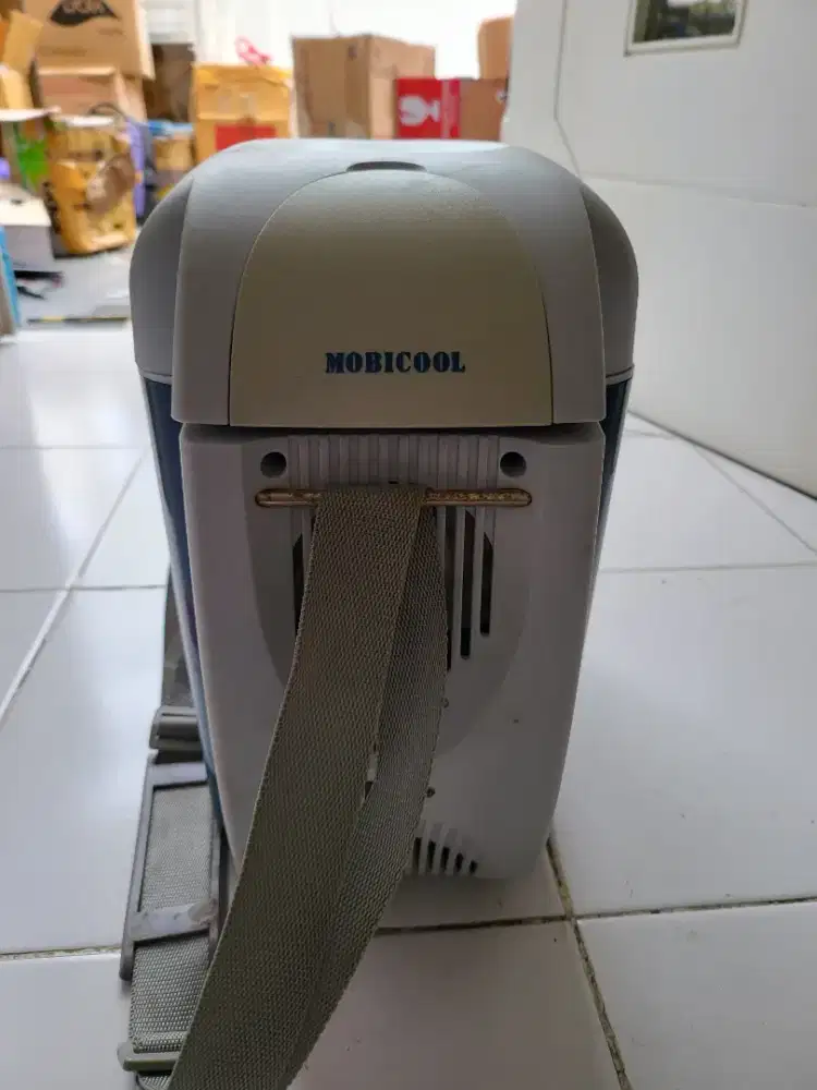 Mobicool hot & cold Arus Dc 12V
