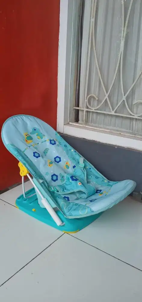Kursi mandi bayi merk mastela