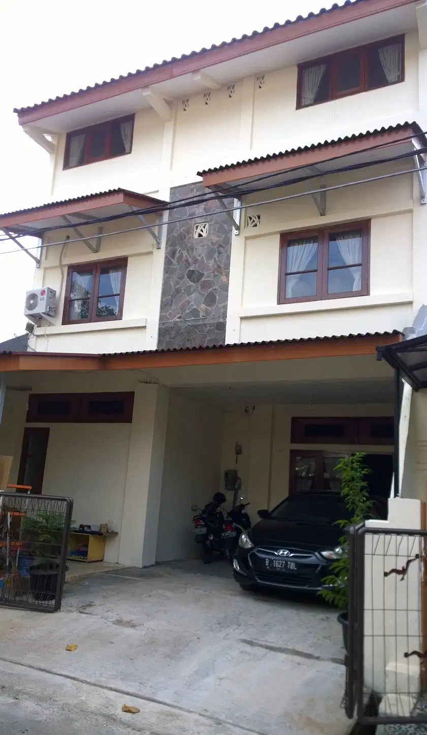 Kosan Kost  Omah Tentrem Pasar Minggu, dekat Simatupang