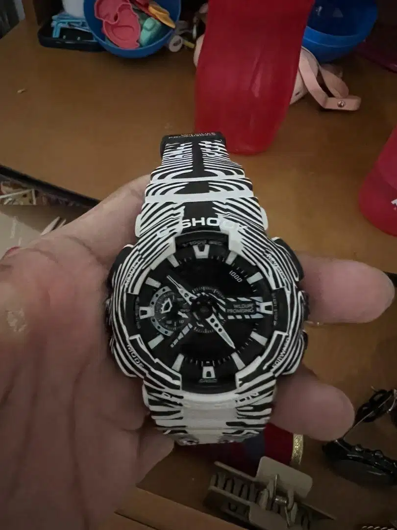 Dijual jam tangan zebra limited edition