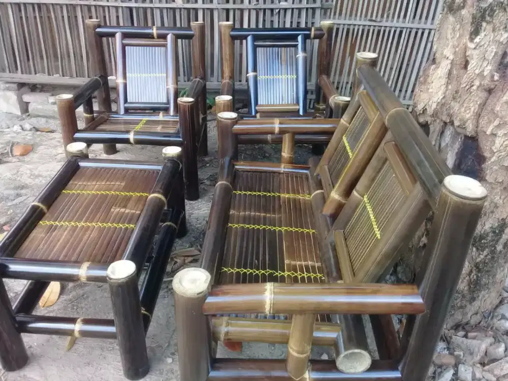 Bangku bambu 1set