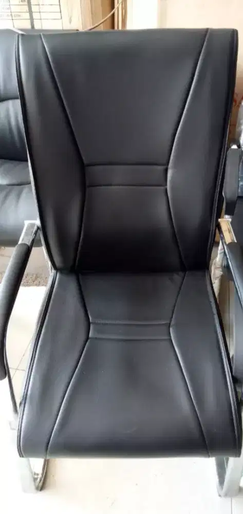 KURSI KULIT BAHAN OSCAR COCOK DI KANTOR - RUMAH DLL