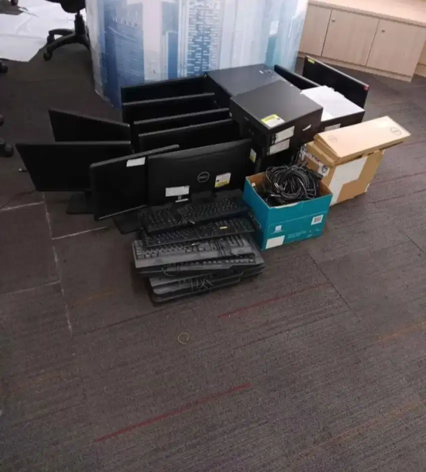 Terima beli barang barang rusak ex kantor