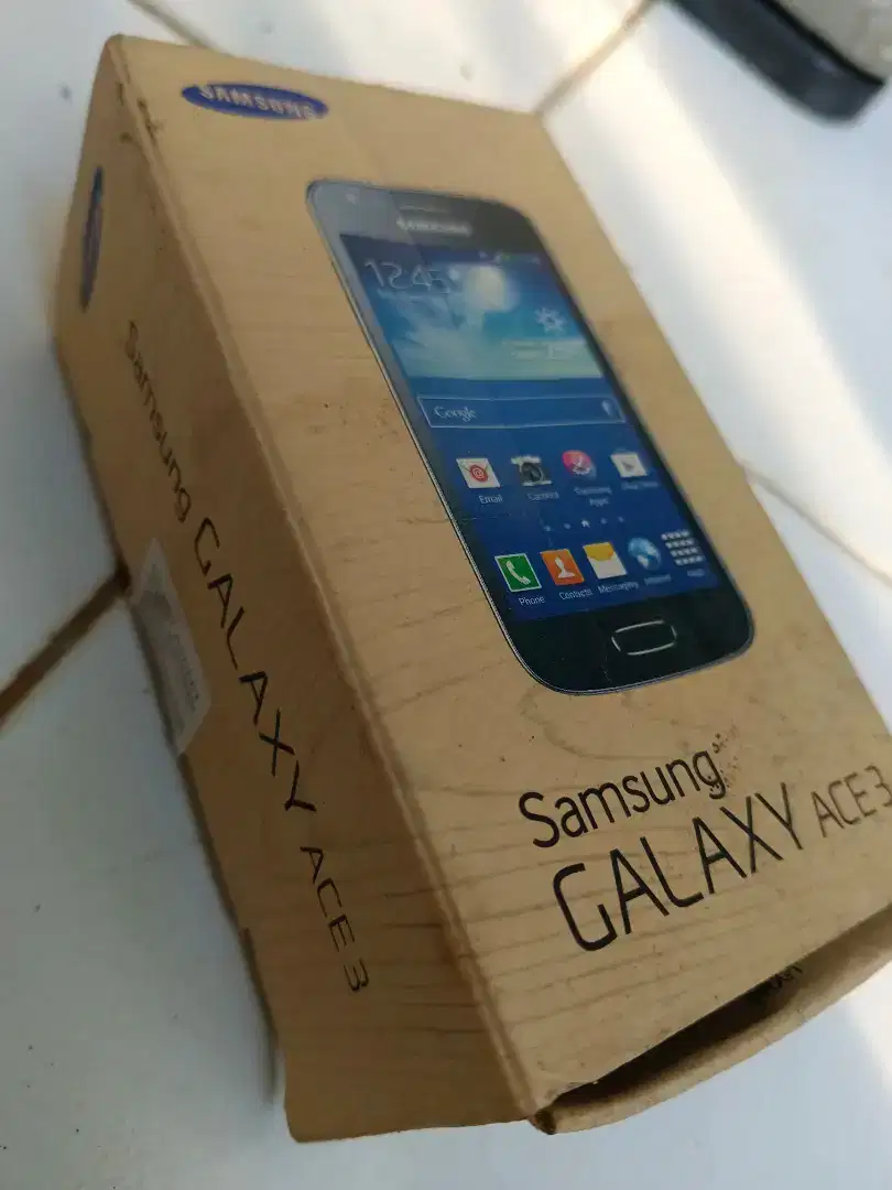 Handphone Android Samsung Galaxy Ace3, Layar Bagus Mesin Matol