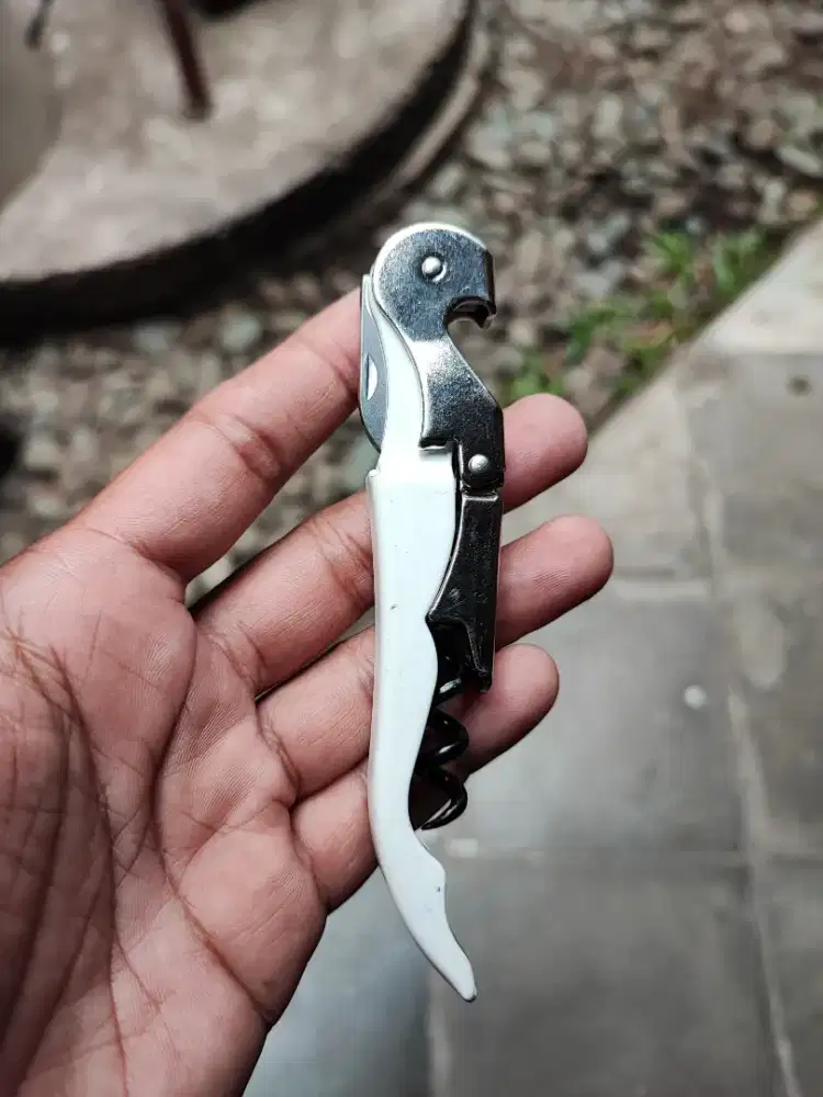 Genuine Pulltap's Corkscrew White