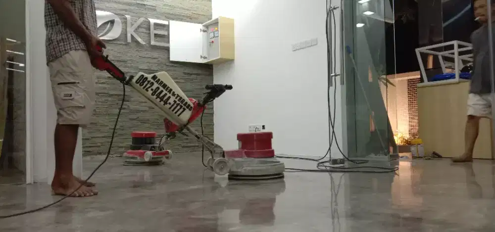 Biaya poles baru/awal poles acian semen