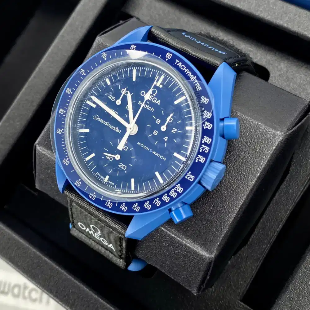 [For Sale] New Swatch X Omega Moonswatch mission to Neptune