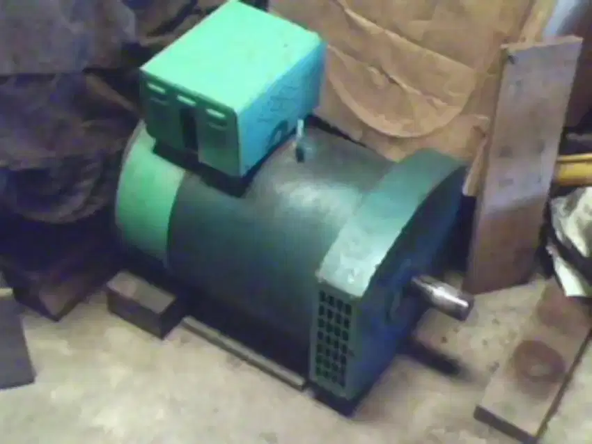 Dinamo Listrik Alternator Generator HUAFA STC-20kW Tembaga