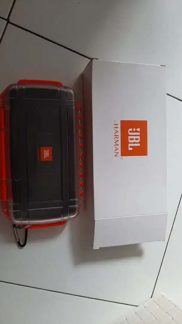 Hardcase untuk barang merek jbl