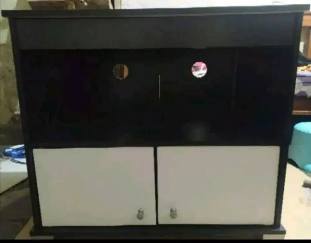 Rak TV 24inc - Bisa COD sekitar jaktim