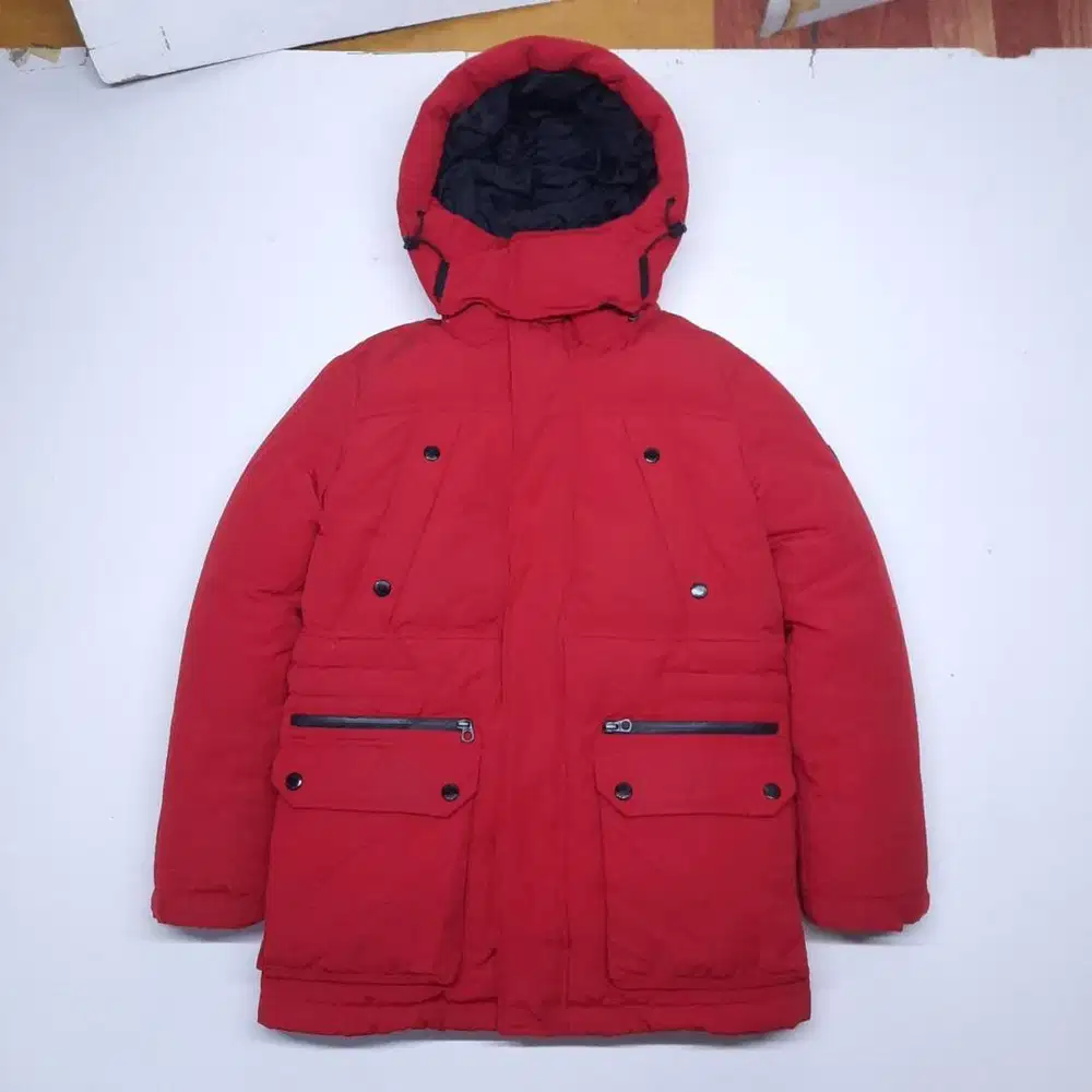 Jaket TEBAL CASUAL Guess size L