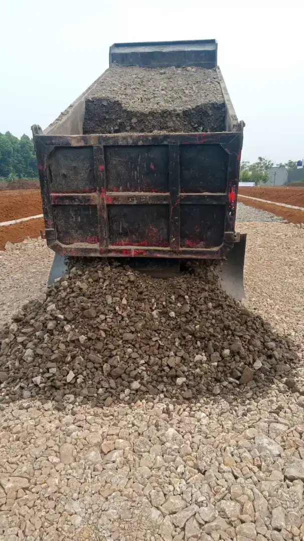 Limestone basecourse batu belah kali sirtu sirdam split makadam pasir