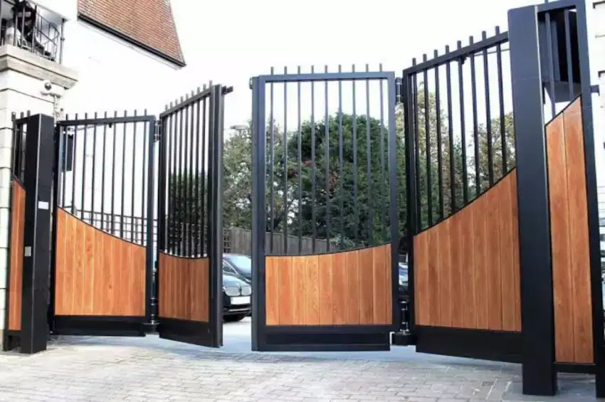 Pagar pintu lipat grc