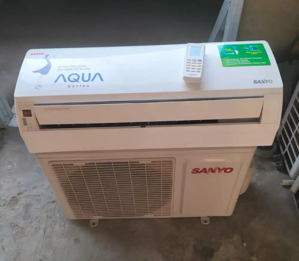 AC Sanyo Aqua 1/2 PK siap pasang