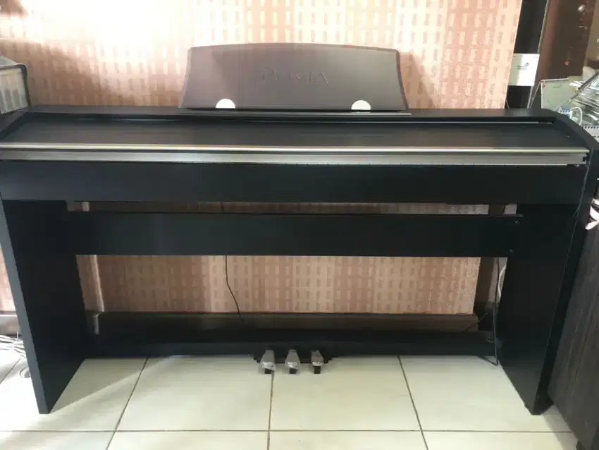 Piano Casio Privia PX 730. 88 tuts.kaki kayu pri. 3 pedal