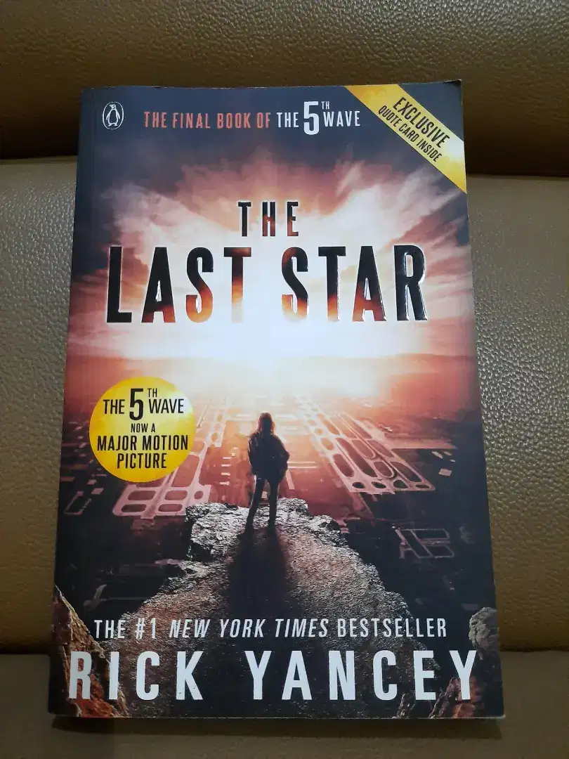 Novel Bahasa Inggris Judul The Last Star, pengarang Rick Yancey