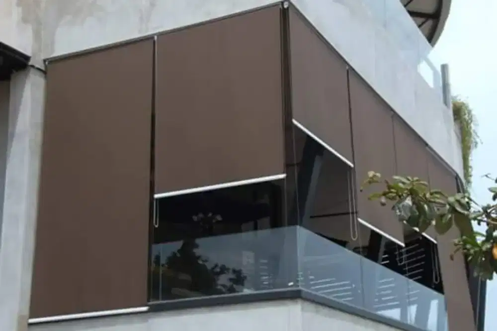 Roller blind outdoor Venetian vertikal termurah