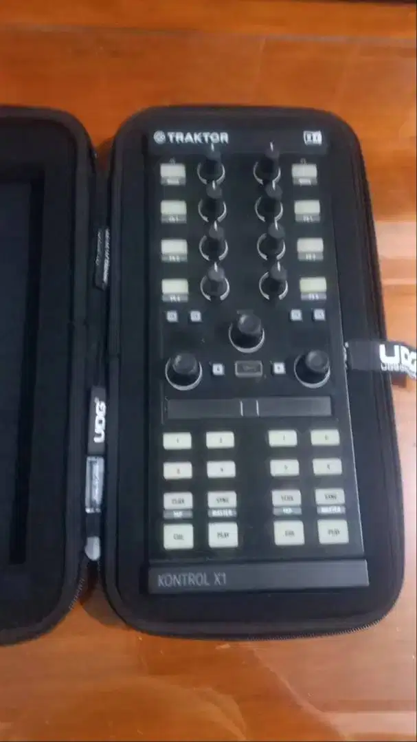 Traktor X1 & Hardcase UDG
