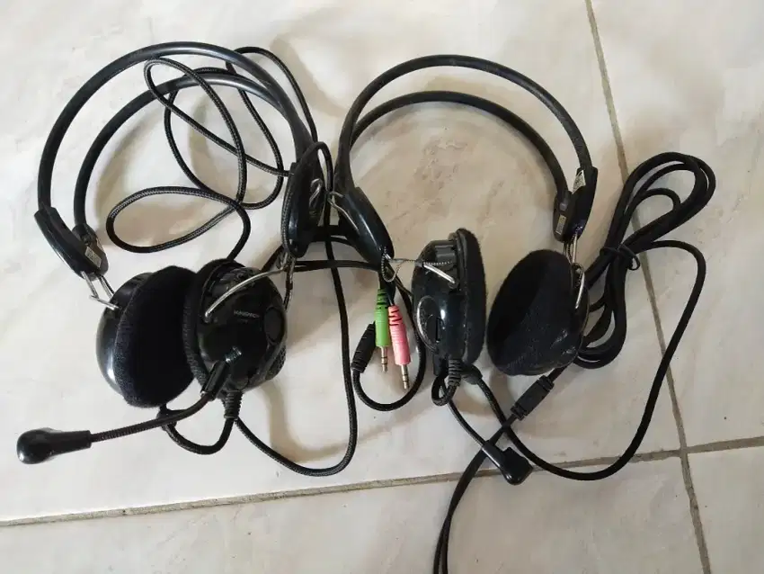 Headset Kabel Harga100 Dapat 2