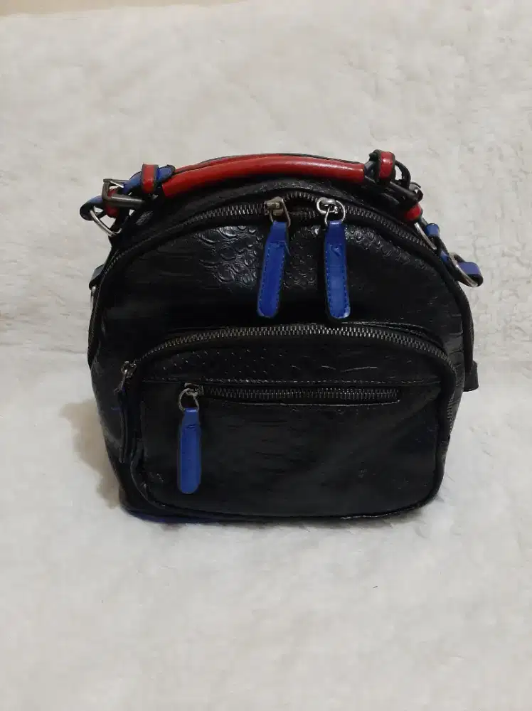 Ransel kulit tebal dan mantul