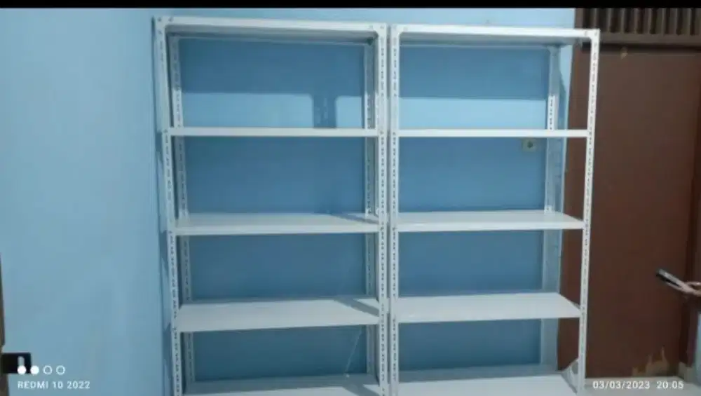 Rak besi 5 dan 4 susun 100x40x200cm 
Bayar ditempat.Tebal.Ready.Depok