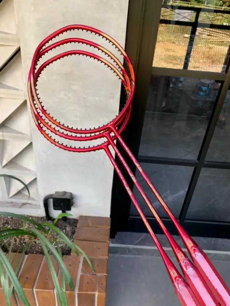 Raket Lining Windstorm 75 Merah